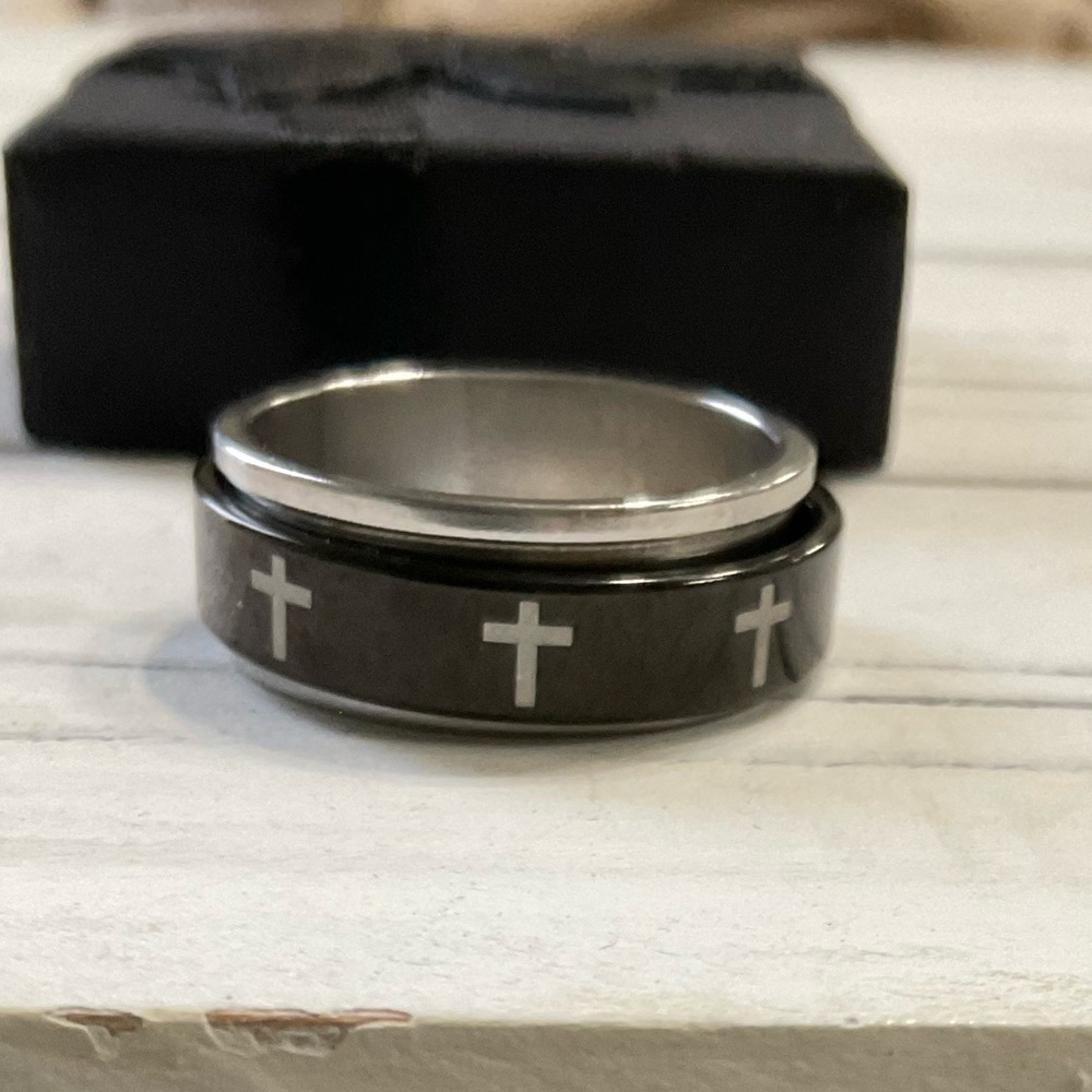 Unisex Black With Cross Detail  Rotating Fidget Ring Size 9